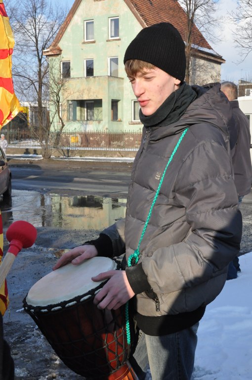 Teatr Avatar manifestował przed cyrkiem