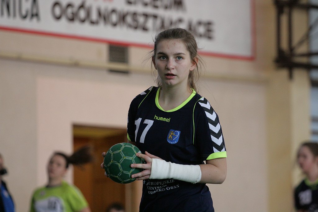 Młodziczki: UKS Dziewiątka Legnica – KPR Jelenia Góra 21:28