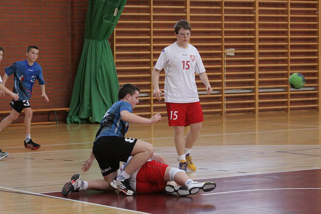 MSPR Siódemka - Saturn Kłodzko 22:28