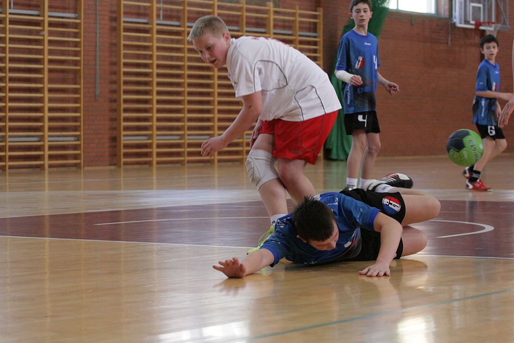 MSPR Siódemka - Saturn Kłodzko 22:28