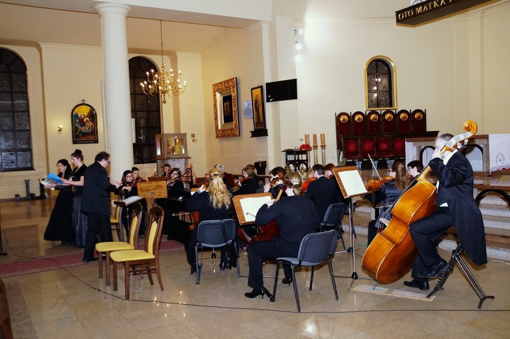 Legnicka Orkiestra Symfoniczna i Chór Madrygał