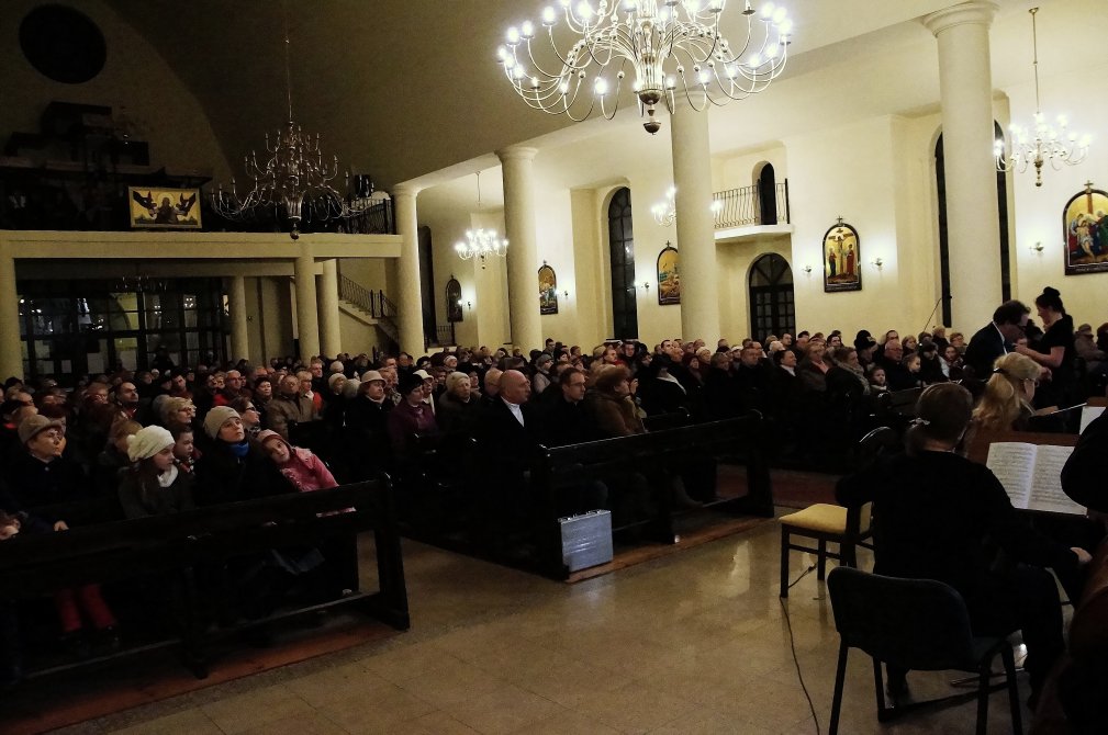 Legnicka Orkiestra Symfoniczna i Chór Madrygał