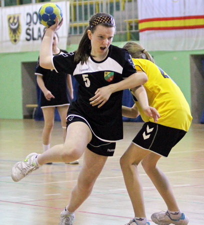 Szczypiornistki z SP9 drugie na Dolnym Śląsku