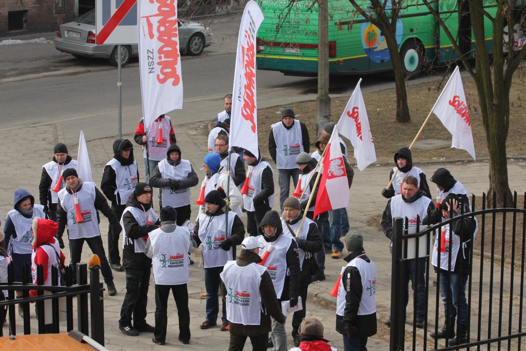 Solidarność przeszła ulicami miasta. Z hukiem!