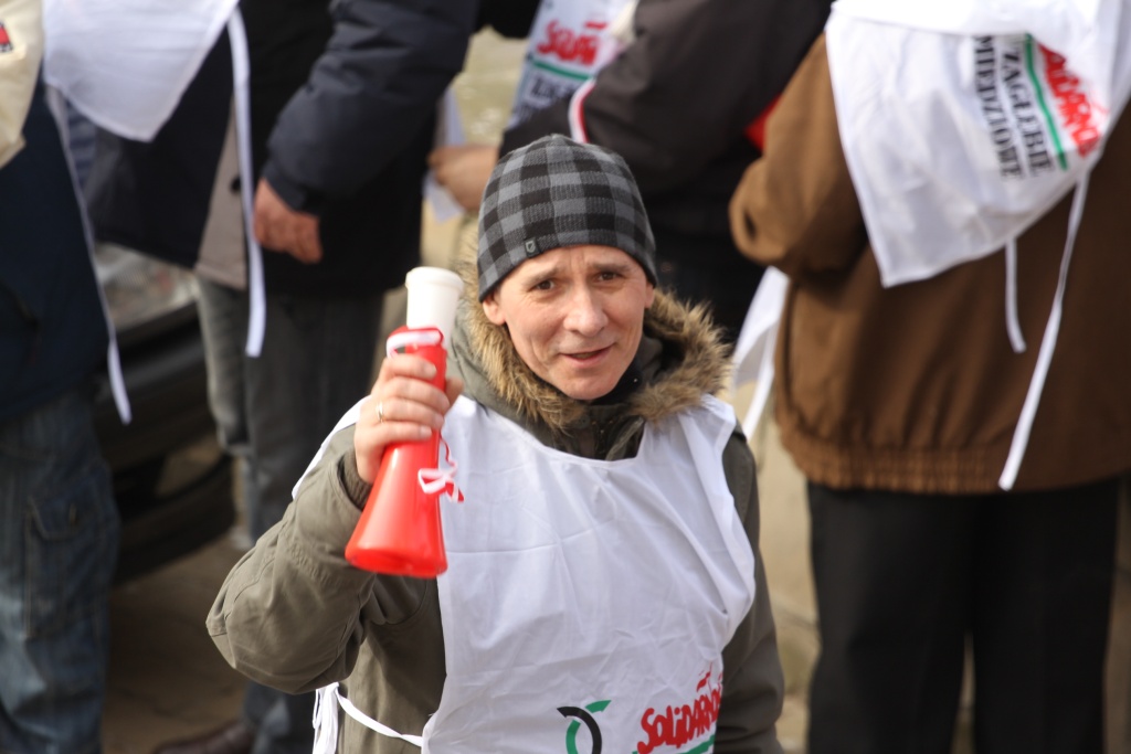 Solidarność przeszła ulicami miasta. Z hukiem!