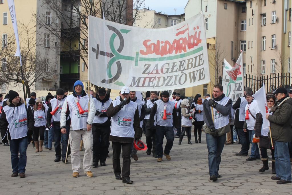 Solidarność przeszła ulicami miasta. Z hukiem!