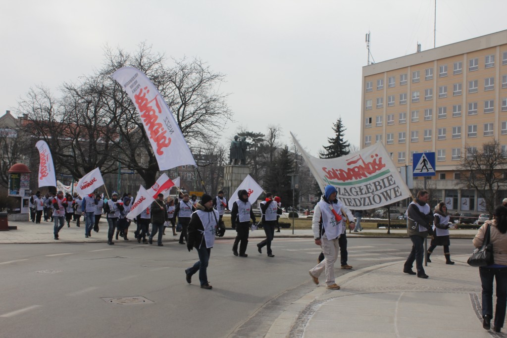 Solidarność przeszła ulicami miasta. Z hukiem!