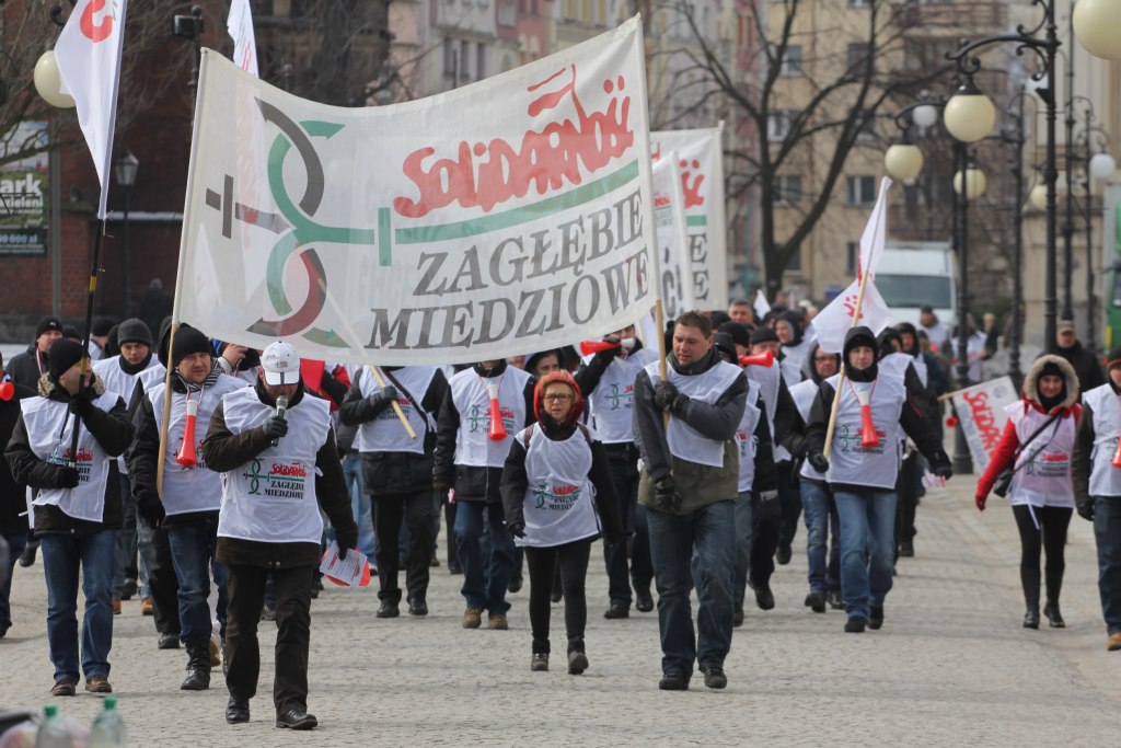 Solidarność przeszła ulicami miasta. Z hukiem!