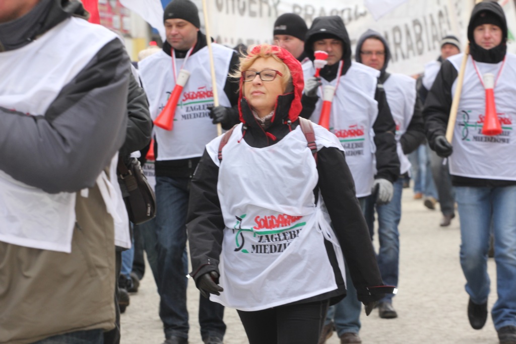 Solidarność przeszła ulicami miasta. Z hukiem!