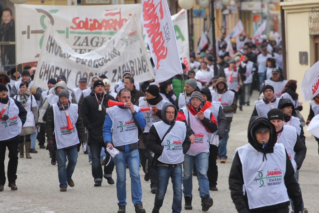 Solidarność przeszła ulicami miasta. Z hukiem!