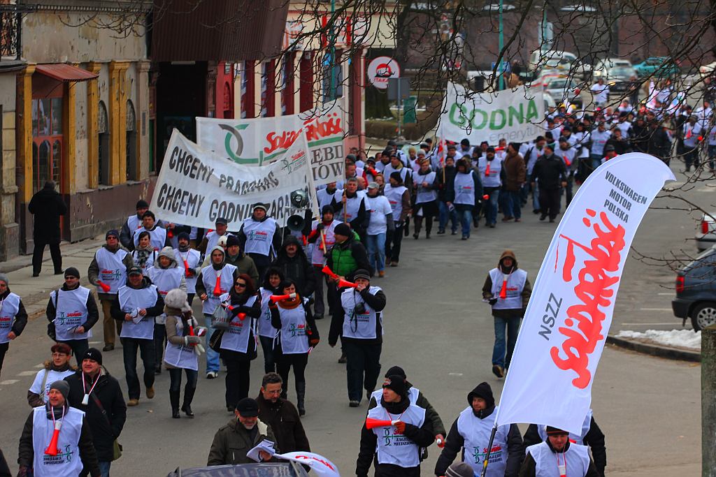 Solidarność przeszła ulicami miasta. Z hukiem!