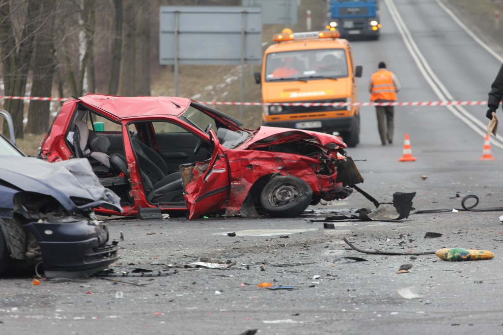 Wypadek po Kawicami. Zginęła młoda kobieta!