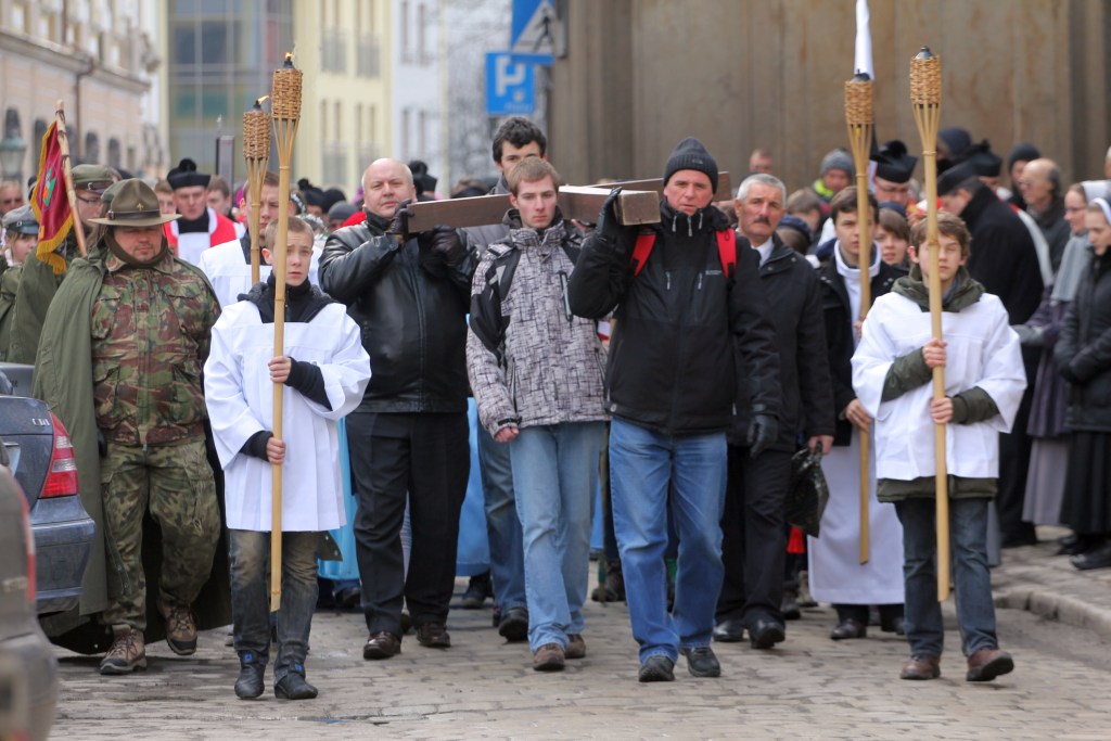 Wielkopiątkowa Droga Krzyżowa
