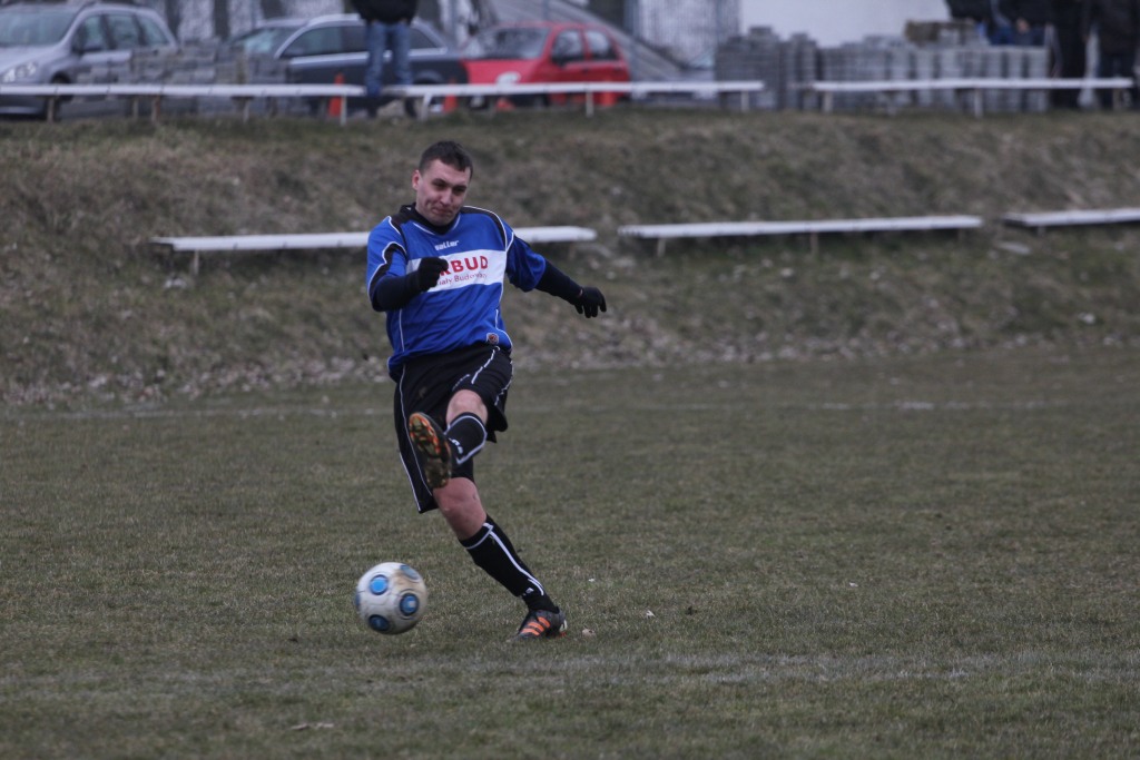 Błękitni Koskowice - Nysa Winnica 4:5