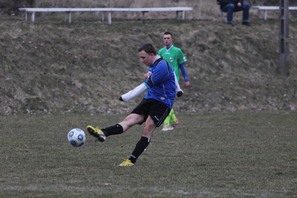 Błękitni Koskowice - Nysa Winnica 4:5