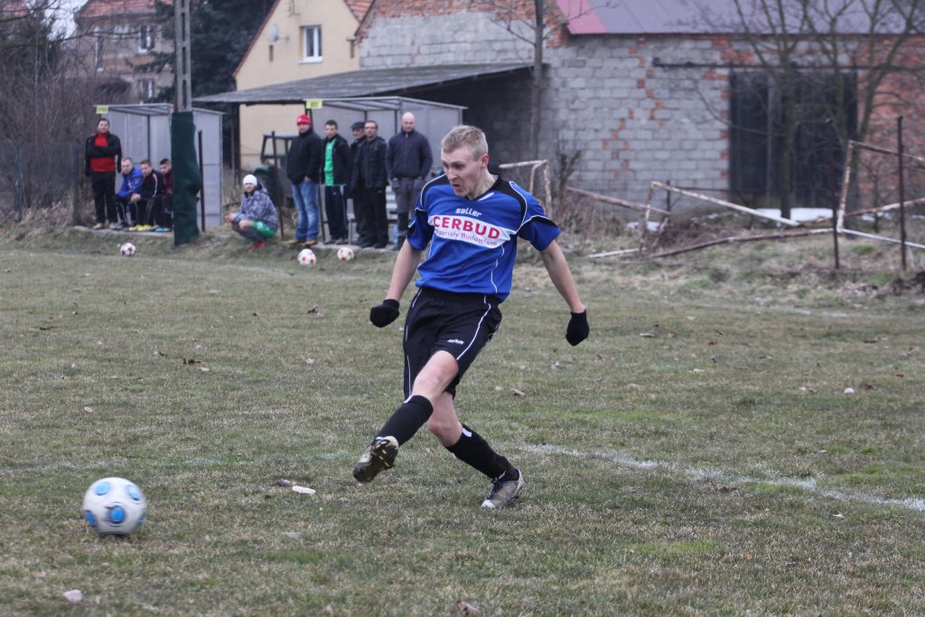 Błękitni Koskowice - Nysa Winnica 4:5