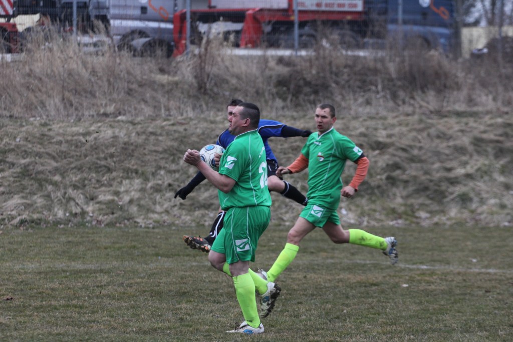 Błękitni Koskowice - Nysa Winnica 4:5