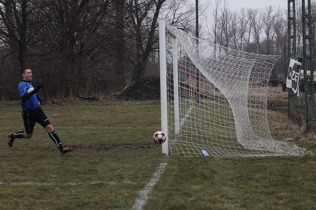 Błękitni Koskowice - Nysa Winnica 4:5