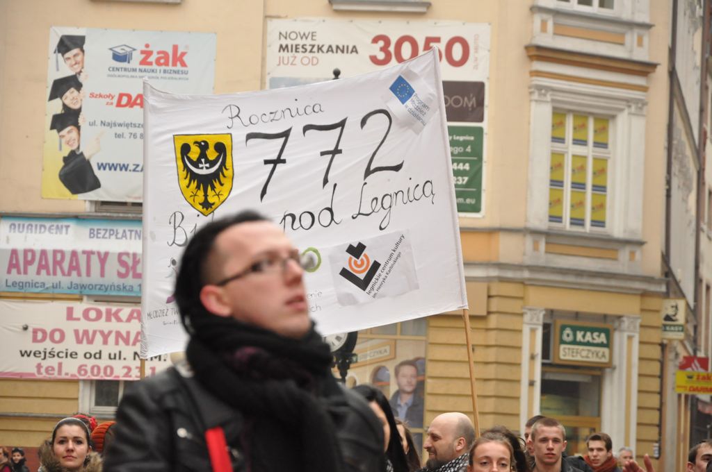 Młodzi pamiętali o 772. rocznicy bitwy pod Legnicą 
