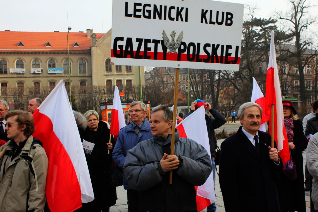 Smoleńska rocznica w Legnicy. „Precz z Iwanem!”