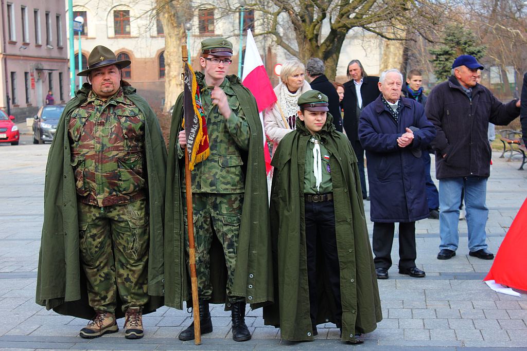 Smoleńska rocznica w Legnicy. „Precz z Iwanem!”