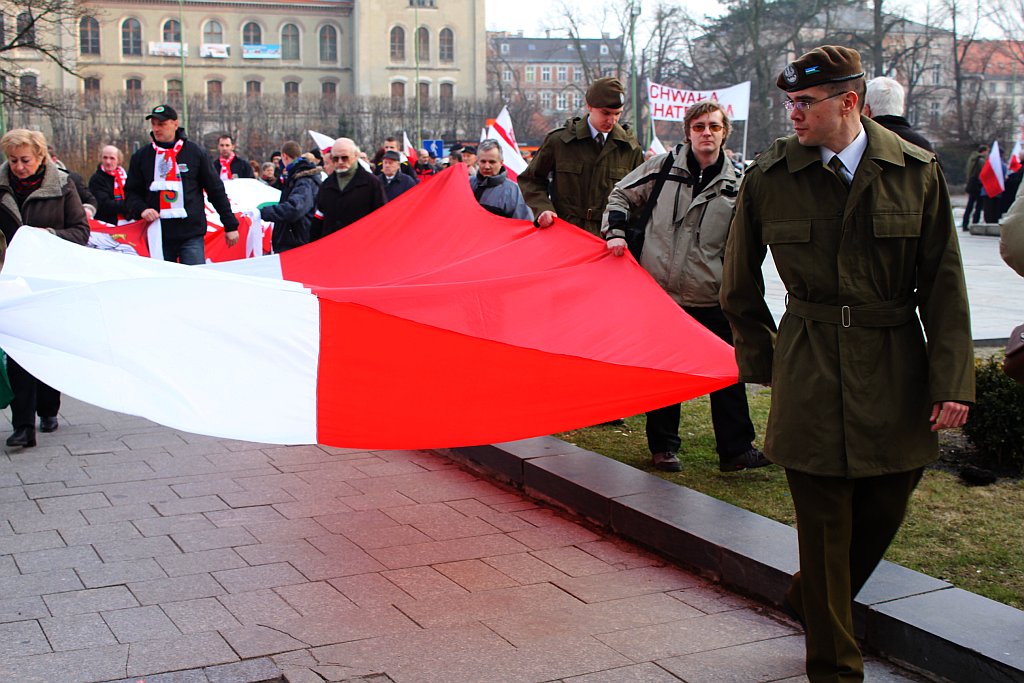 Smoleńska rocznica w Legnicy. „Precz z Iwanem!”