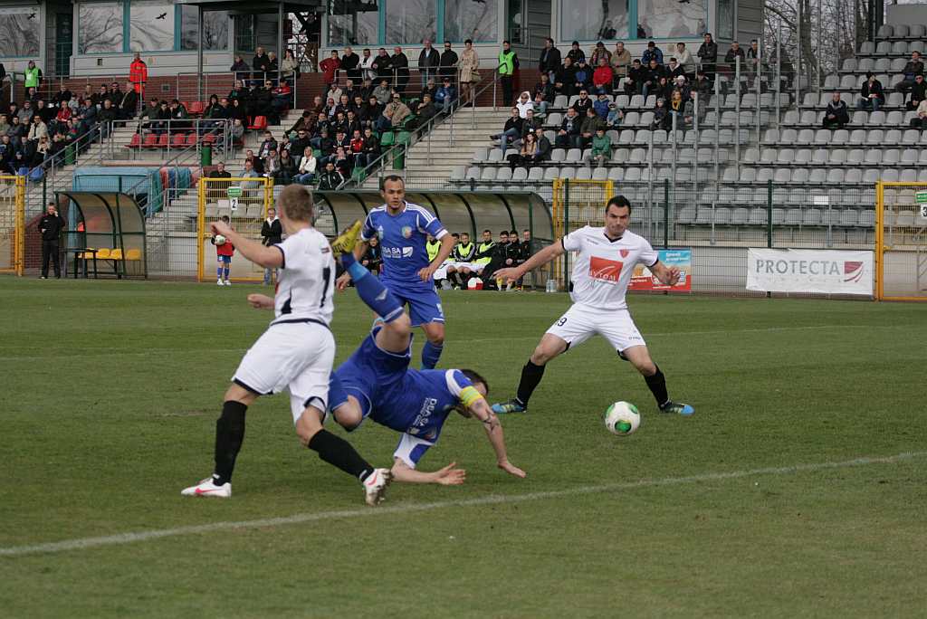 Miedź Legnica - Polonia Bytom 1:0