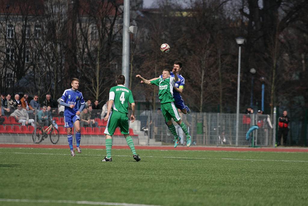 Miedź II Legnica - AKS Strzegom 4:3