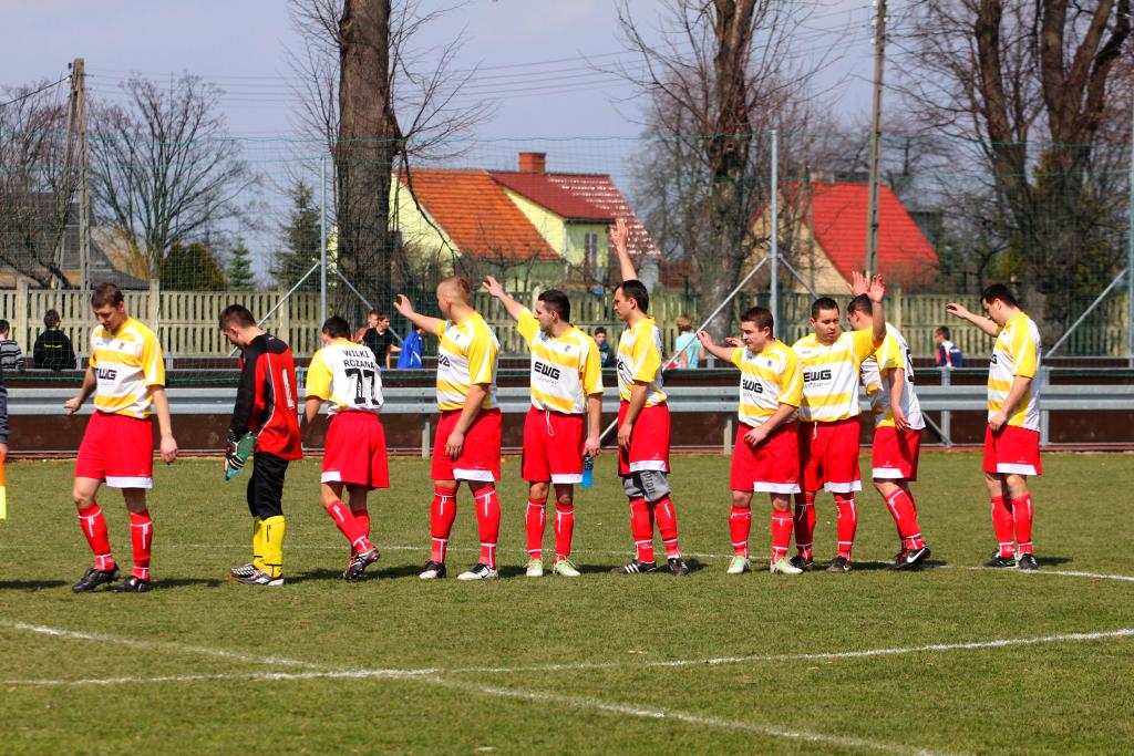 KS Legnickie Pole - Wilki 1:1