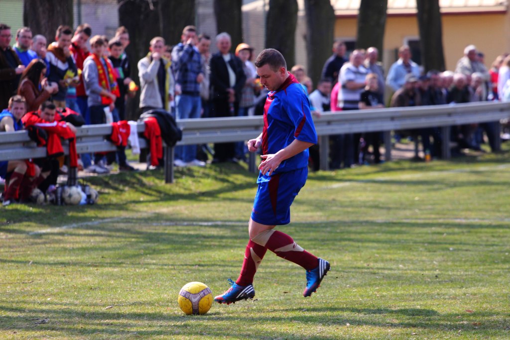 KS Legnickie Pole - Wilki 1:1