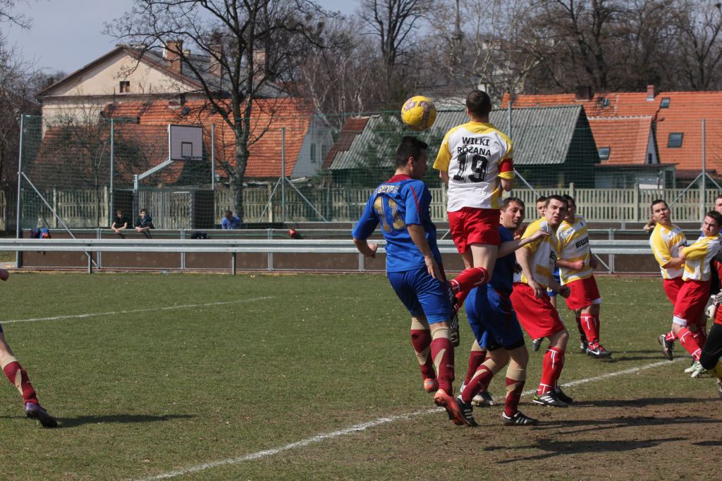 KS Legnickie Pole - Wilki 1:1