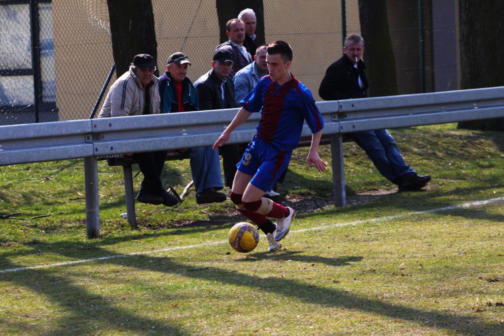 KS Legnickie Pole - Wilki 1:1