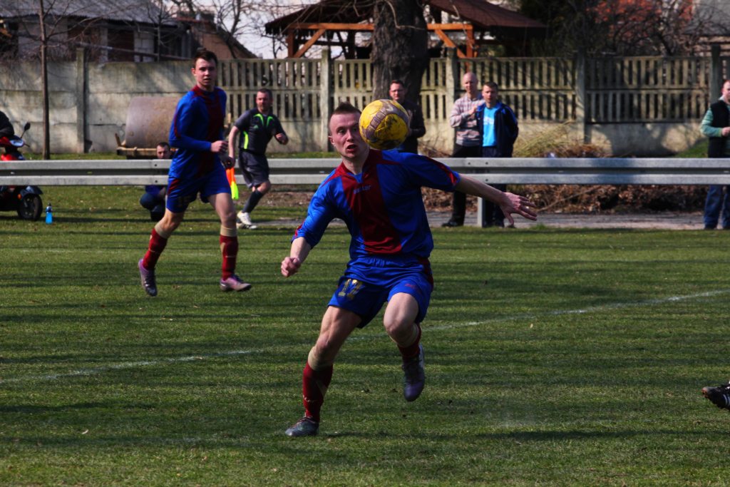 KS Legnickie Pole - Wilki 1:1