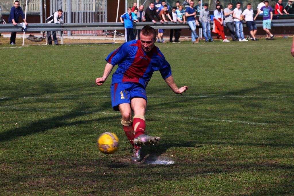 KS Legnickie Pole - Wilki 1:1