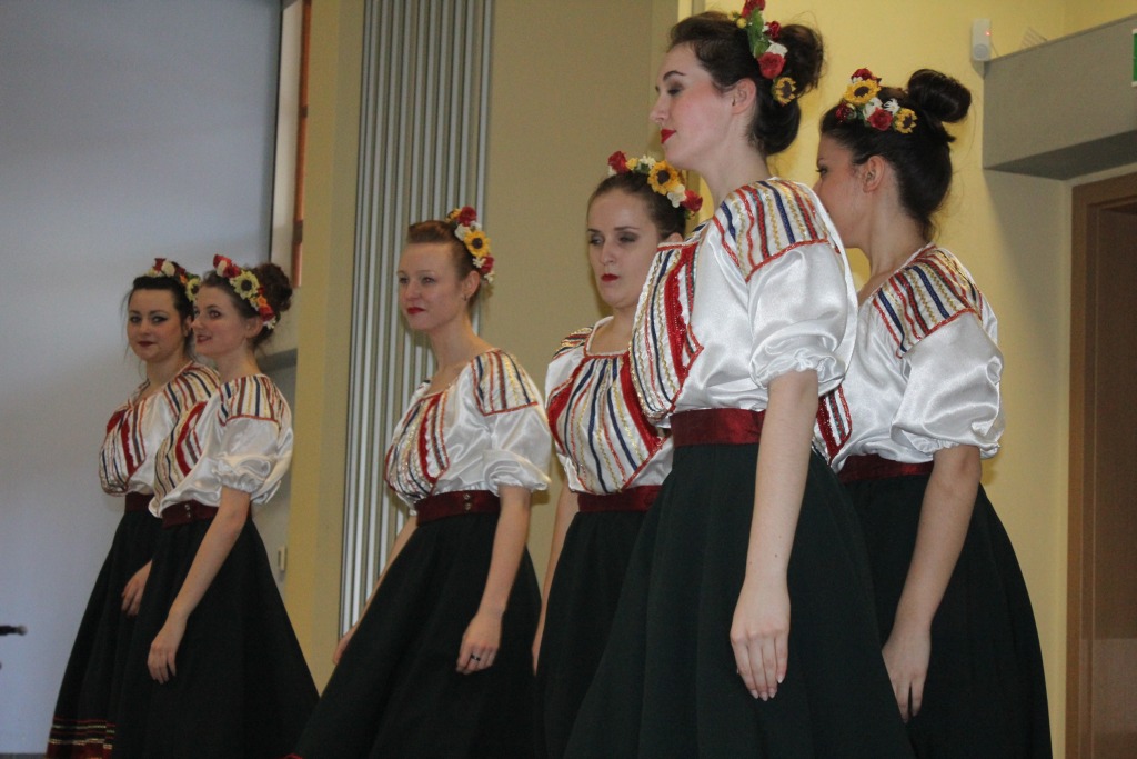 Polska i rosyjska kultura w tańcu