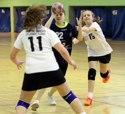 KPR Jelenia Góra - UKS Dziewiątka Legnica 13:17