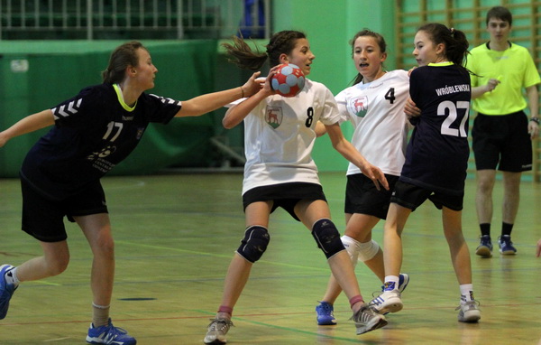 KPR Jelenia Góra - UKS Dziewiątka Legnica 13:17
