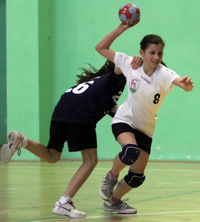 KPR Jelenia Góra - UKS Dziewiątka Legnica 13:17