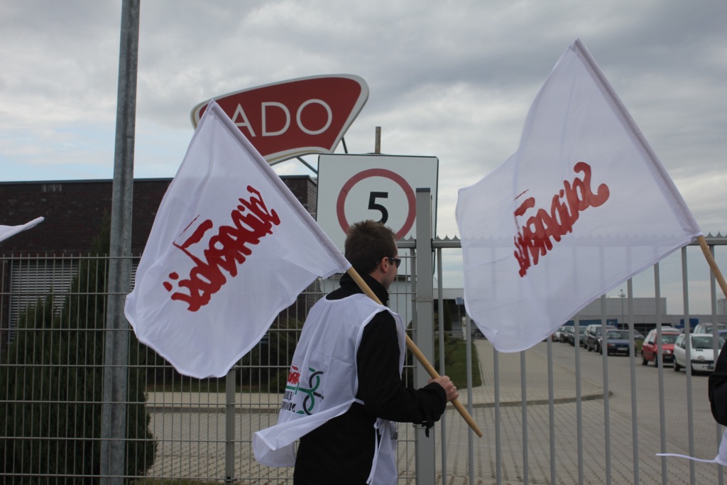 Pikietowali pod ADO. Strajk coraz bliżej!