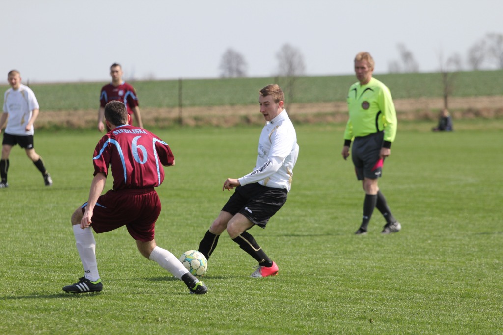 Dąb - Iskra 4:0