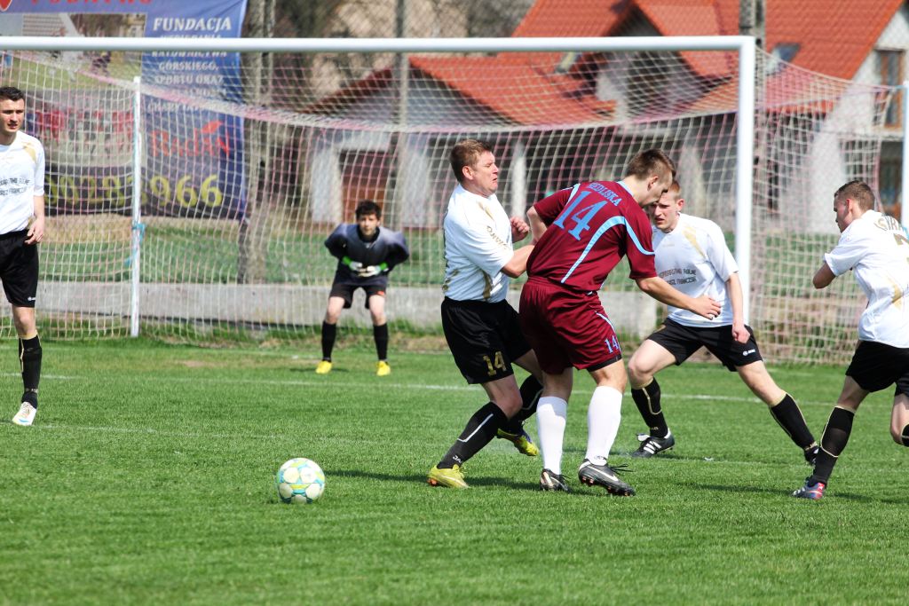 Dąb - Iskra 4:0