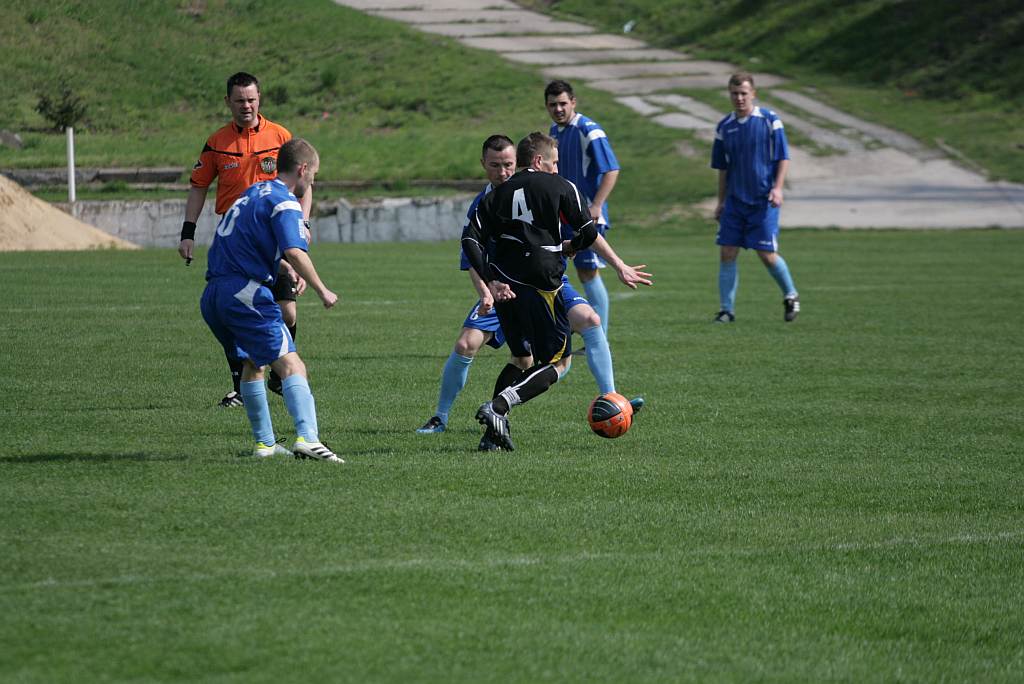 Konfeks  - Czarni 1:1