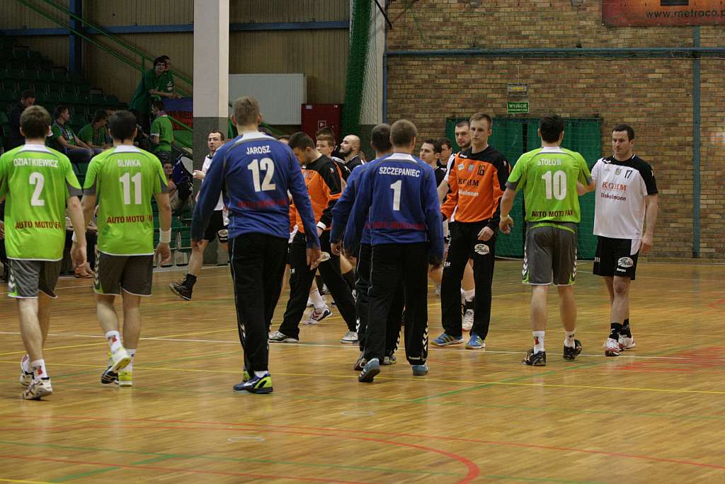 MSPR Siódemka - AZS Czuwaj 37:28