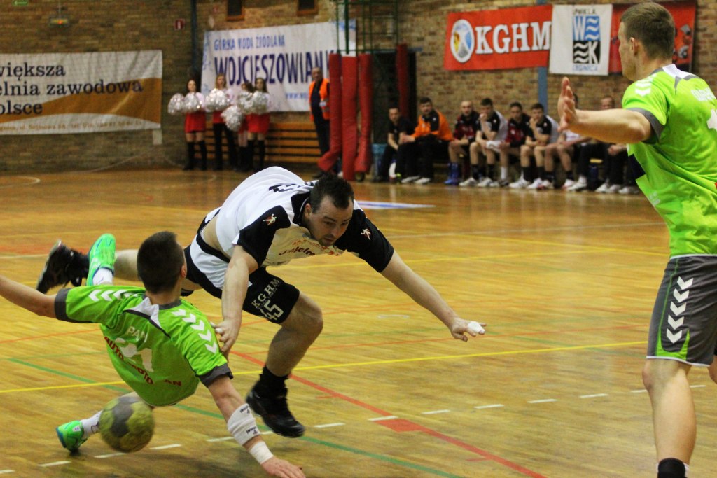 Siódemka nadal w grze. Czuwaj pokonany!