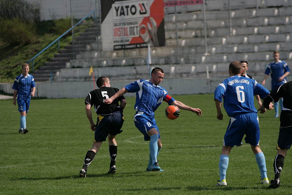 Konfeks  - Czarni 1:1
