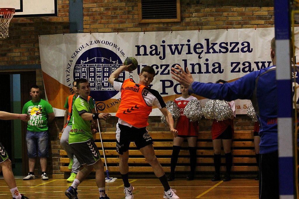 Siódemka nadal w grze. Czuwaj pokonany!