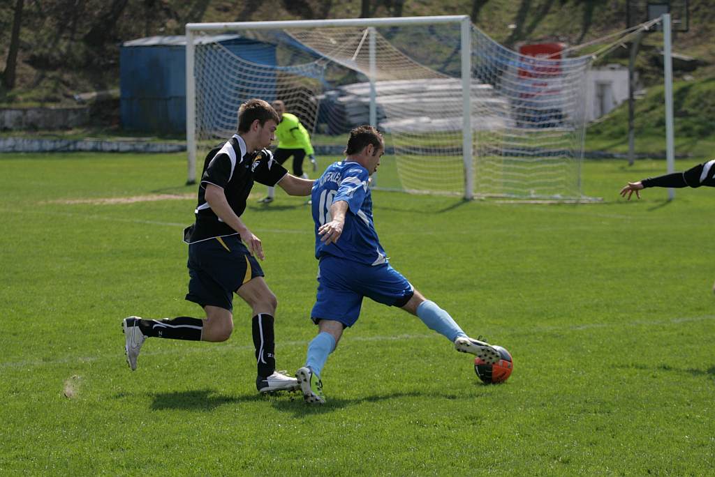 Konfeks  - Czarni 1:1