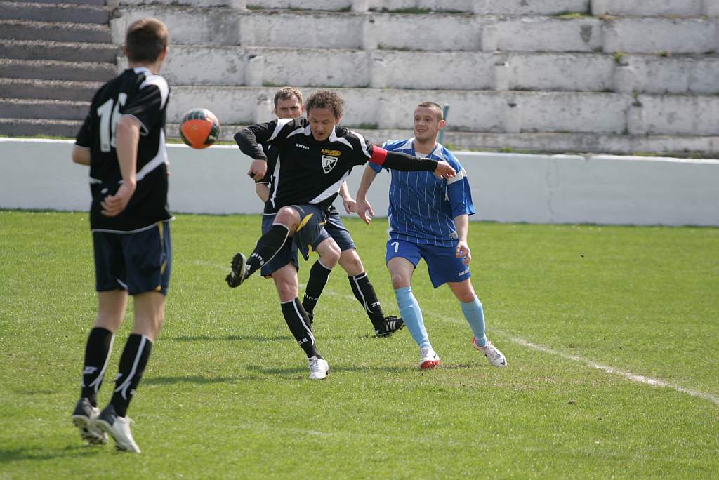 Konfeks  - Czarni 1:1