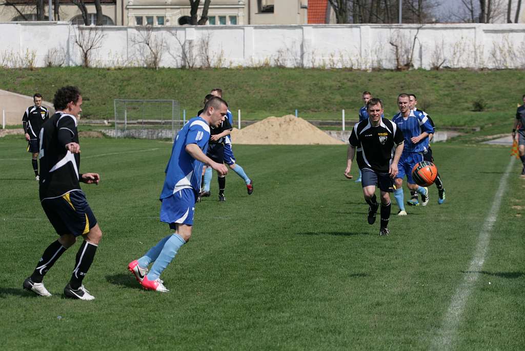 Konfeks  - Czarni 1:1