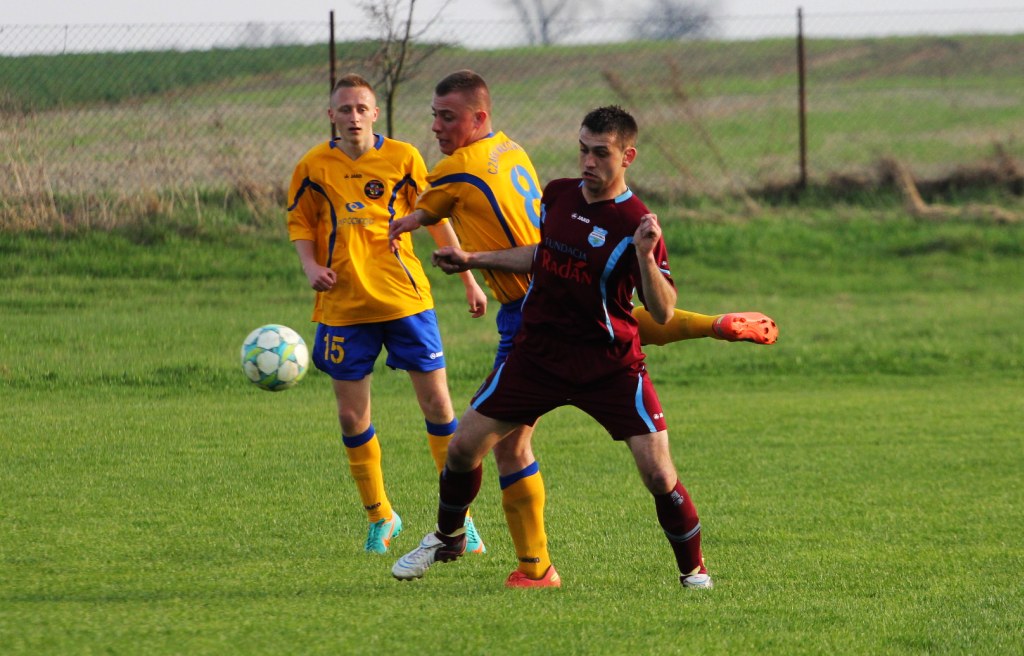 Czarni - Dąb 1:6